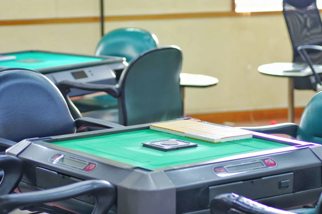 Japanese Riichi Mahjong Tables Explained: Manual vs Automatic and How to Pick One